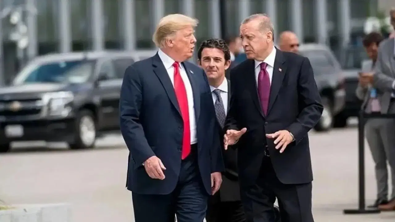 İsrail basınından dikkat çeken iddia: 'Erdoğan, Trump'ı ikna ederek İran’daki Kürt grupların silahlandırılması planını engelledi'