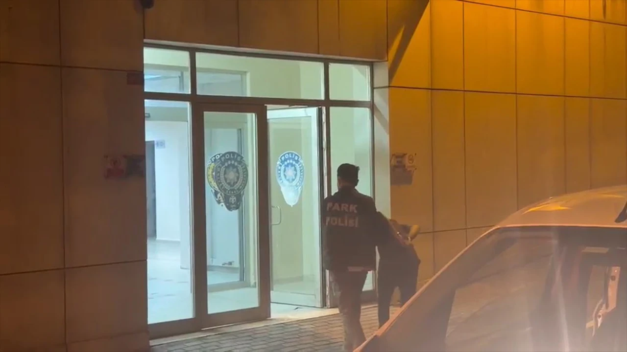 Avcılar’da korkuluk hırsızları uyuşturucuyla yakalandı