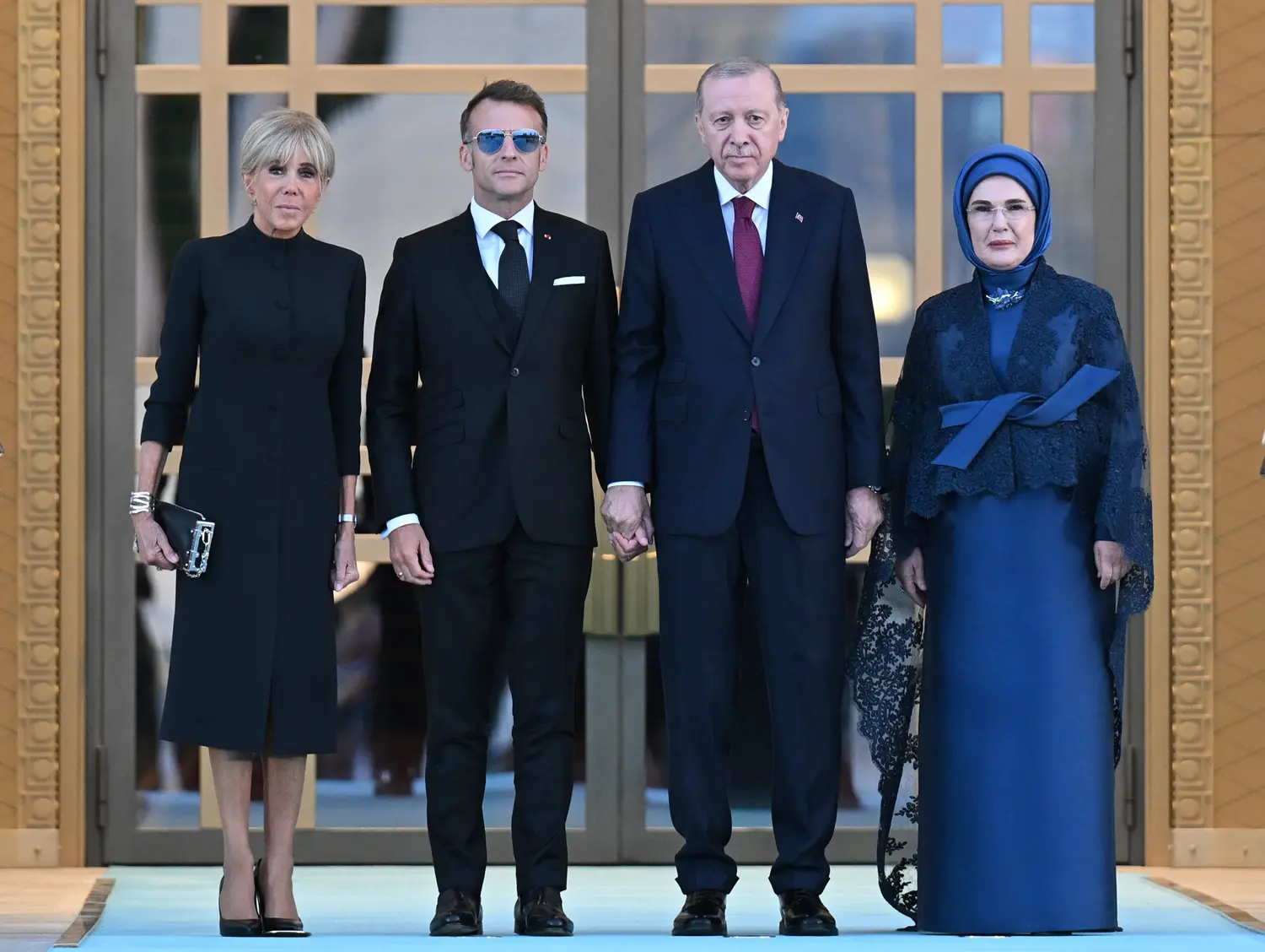 Devlet ve hükümet başkanları ile eşleri onuruna Cumhurbaşkanlığı Külliyesi'nde resepsiyon verildi