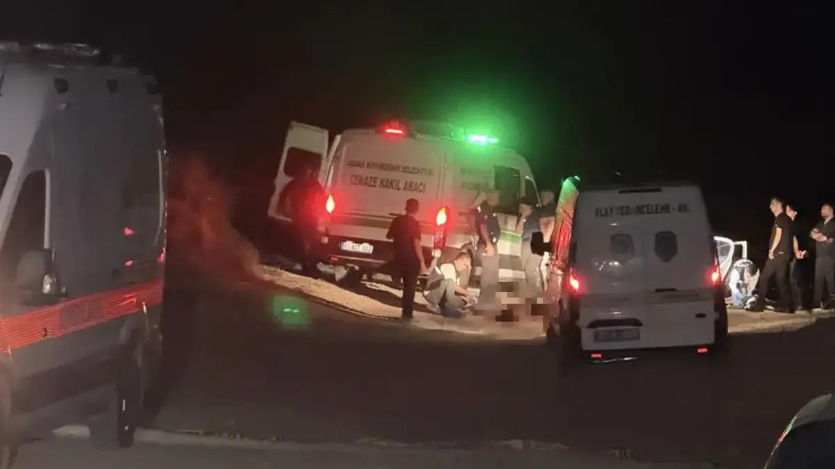 Adana'da kanlı infaz! 1 kadın ve 2 erkek can verdi