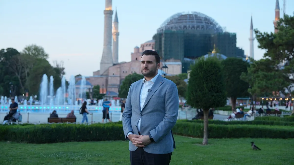 AK Parti İstanbul Gençlik Kolları'ndan Ayasofya yürüyüşüne davet