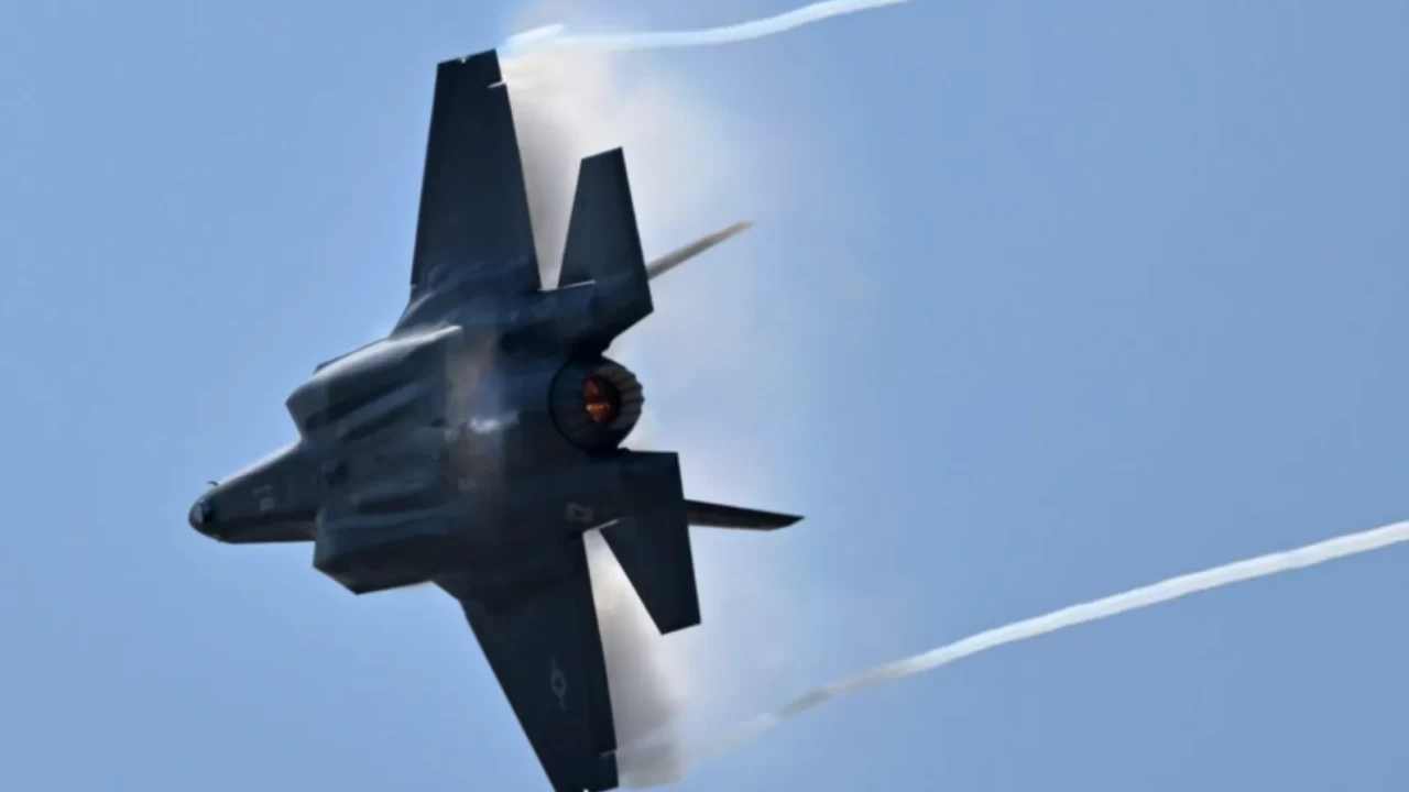 Dünya semalarında 1300'ü aşkın F-35: Operasyonel güç ve maliyet tartışması