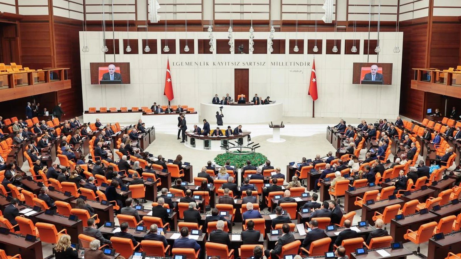 10 milletvekiline ait dokunulmazlık dosyaları Meclis'te