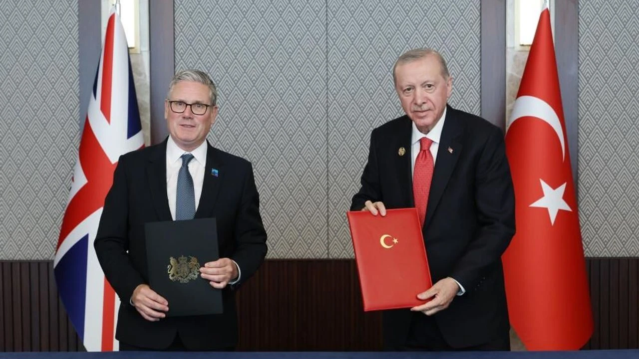 Erdoğan- Starmer görüşmesinde Türkiye ile İngiltere savunma ortaklığı anlaşması imzaladı