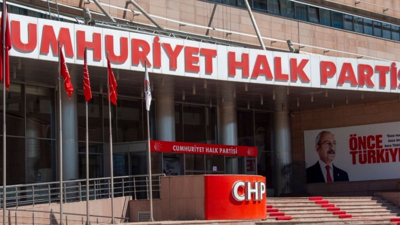 CHP'de kurumsal birlik hamlesi! Geçmiş dönem ihraçları iptal edildi