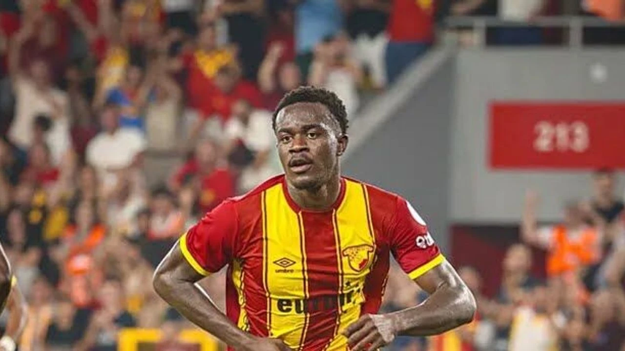 Coventry transferde Dennis için Göztepe ile masada