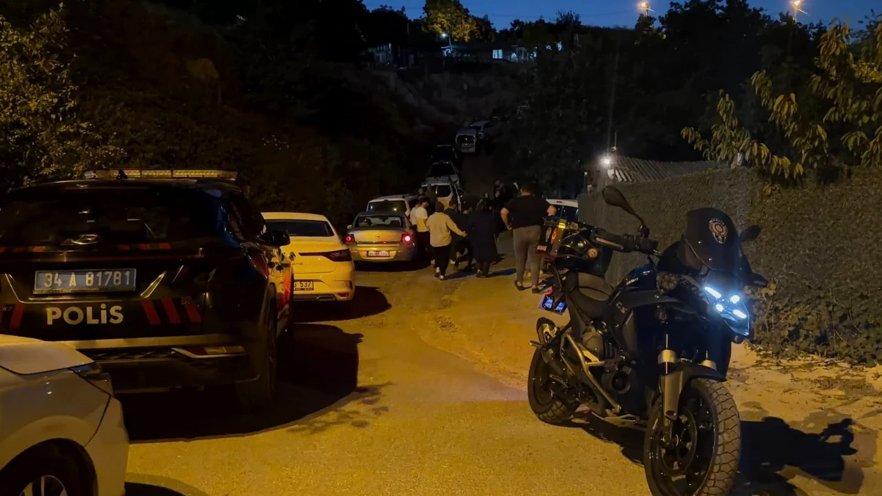 Arnavutköy'de boşandığı eşini ve oğlunu pompalı tüfekle öldürüp intihar etti