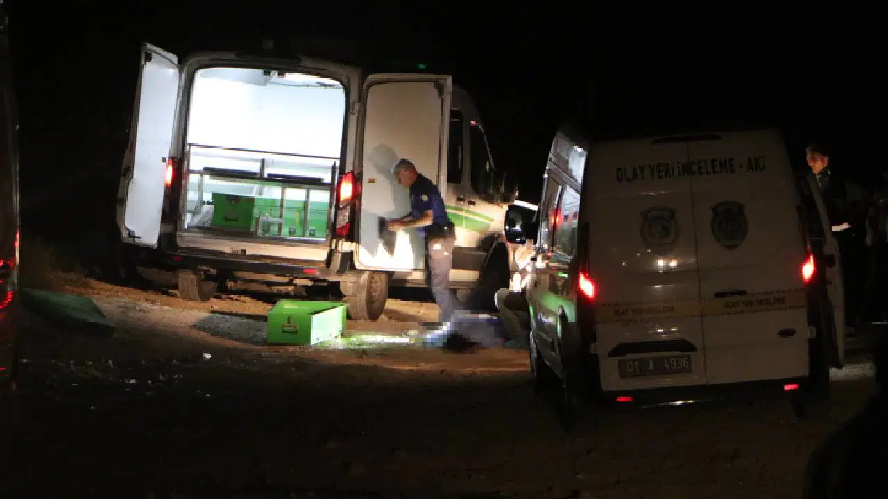 Adana’da seyir tepesinde dehşet... 1’i kadın 3 kişi öldürüldü