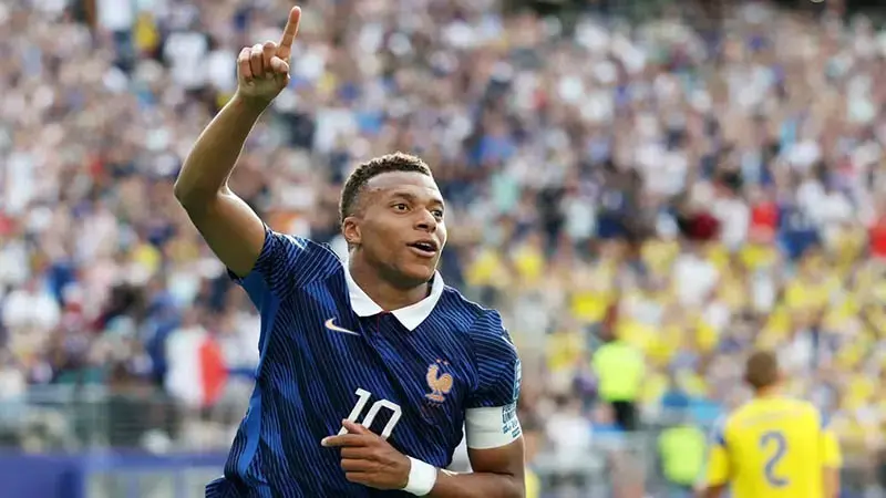 Mbappe, gol krallığına göz dikti