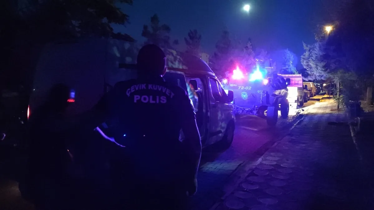 Batman'daki mezarlıkta kanlı infaz! 3 kişi hayatını kaybetti