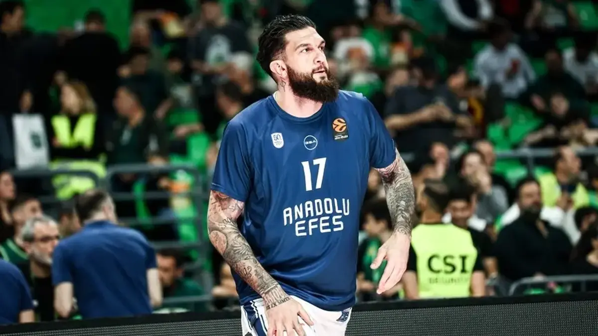 Anadolu Efes, Vincent Poirier'le yollarını ayırdı