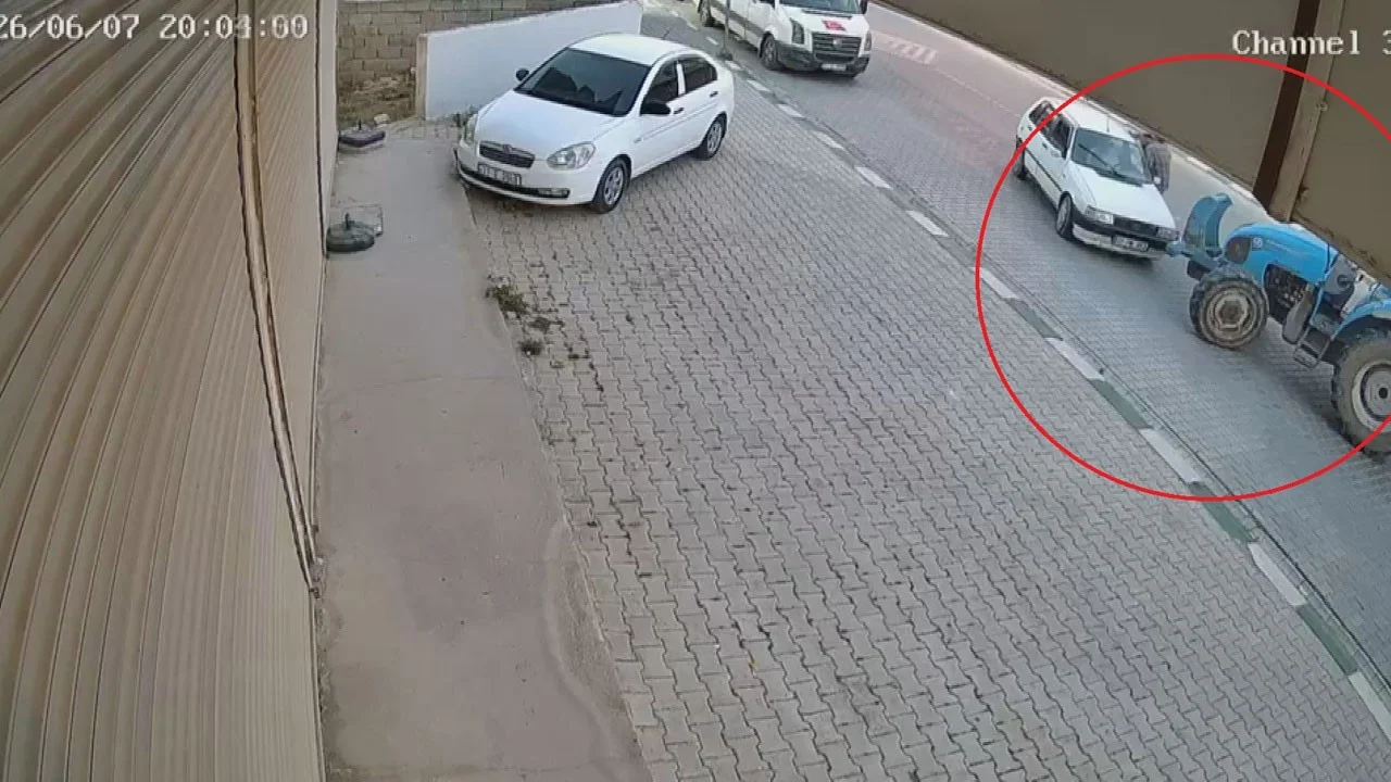 Kan donduran anlar! Traktörle yolunu kesip demir sopalarla saldırdılar