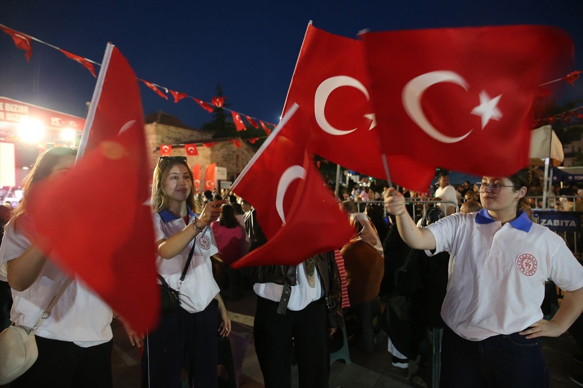 Samsun ve çevre illerde 15 Temmuz Demokrasi ve Milli Birlik Günü programı düzenlendi