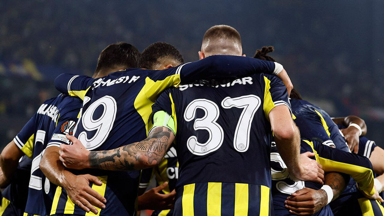Fenerbahçe yeni teknik direktörünü açıklayacak