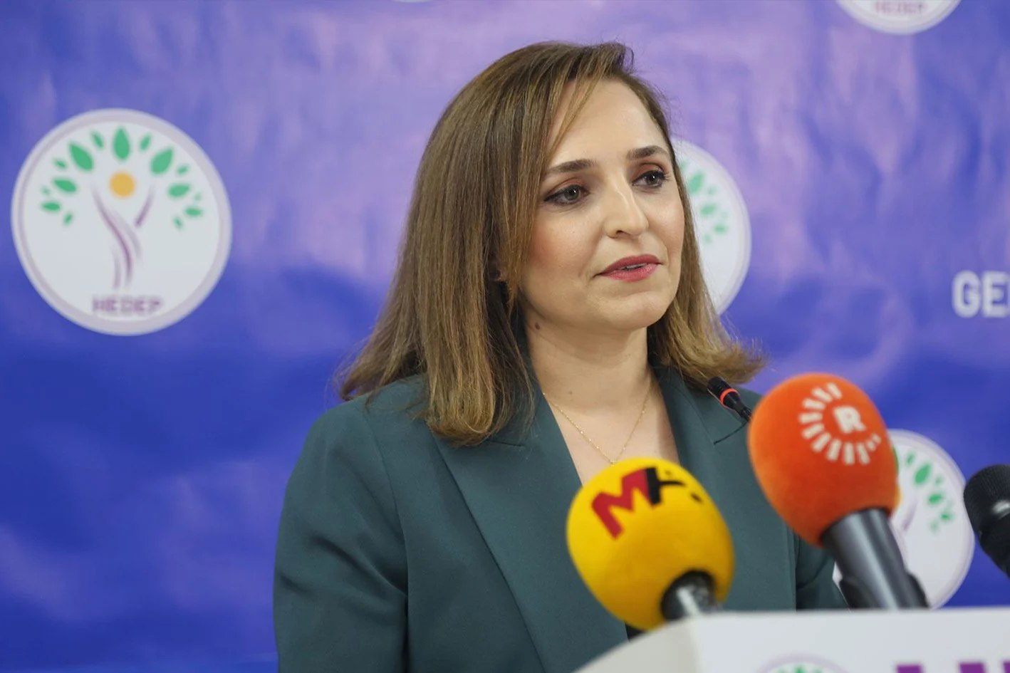 Öcalan'ın yeni mesajını DEM Parti duyurdu: "Kök hücre yasası" çağrısı