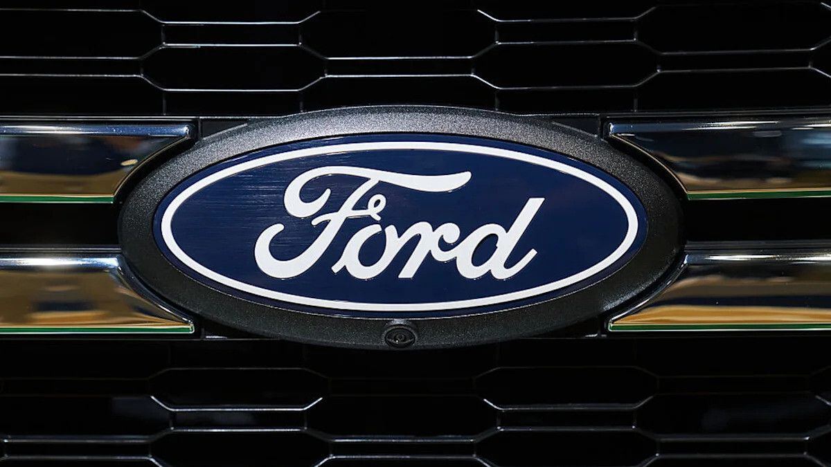 Ford, Dengesiz Arka Koltuklar Nedeniyle 387.911 SUV'u Geri Çağırdı