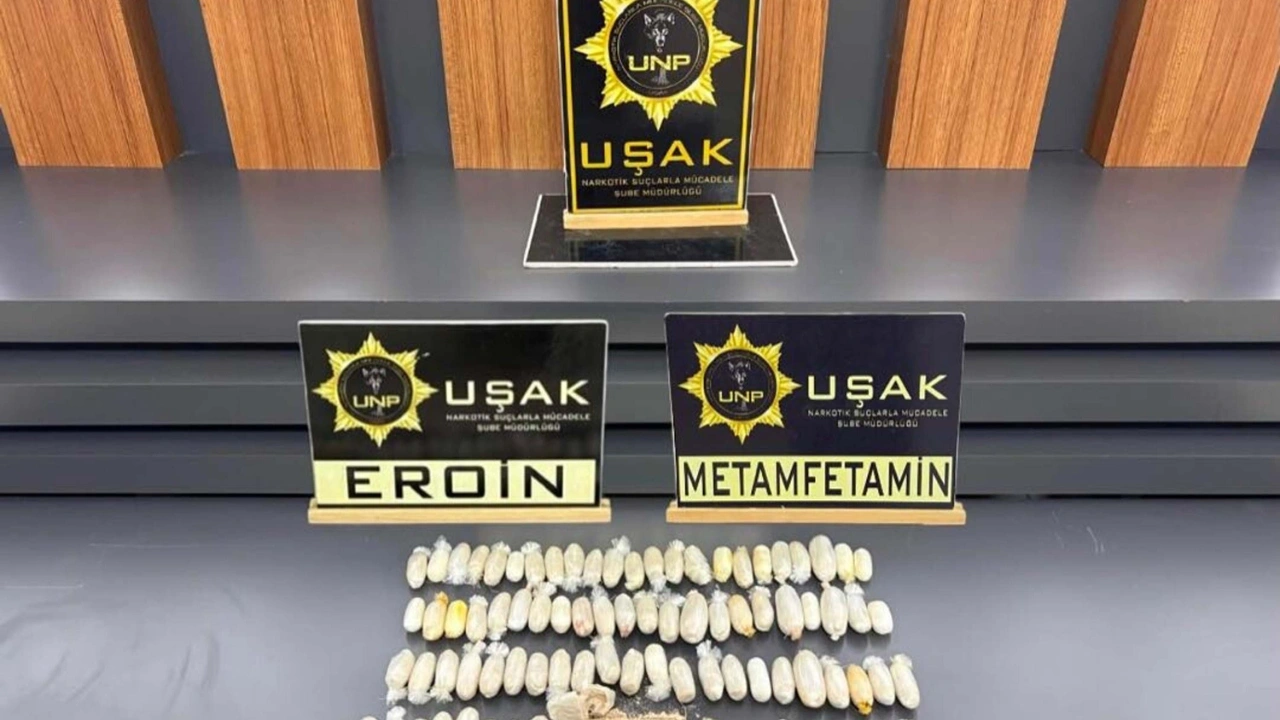 Midelerine zula yapmışlar: Uyuşturucu satıcısı iki kişi yakalandı