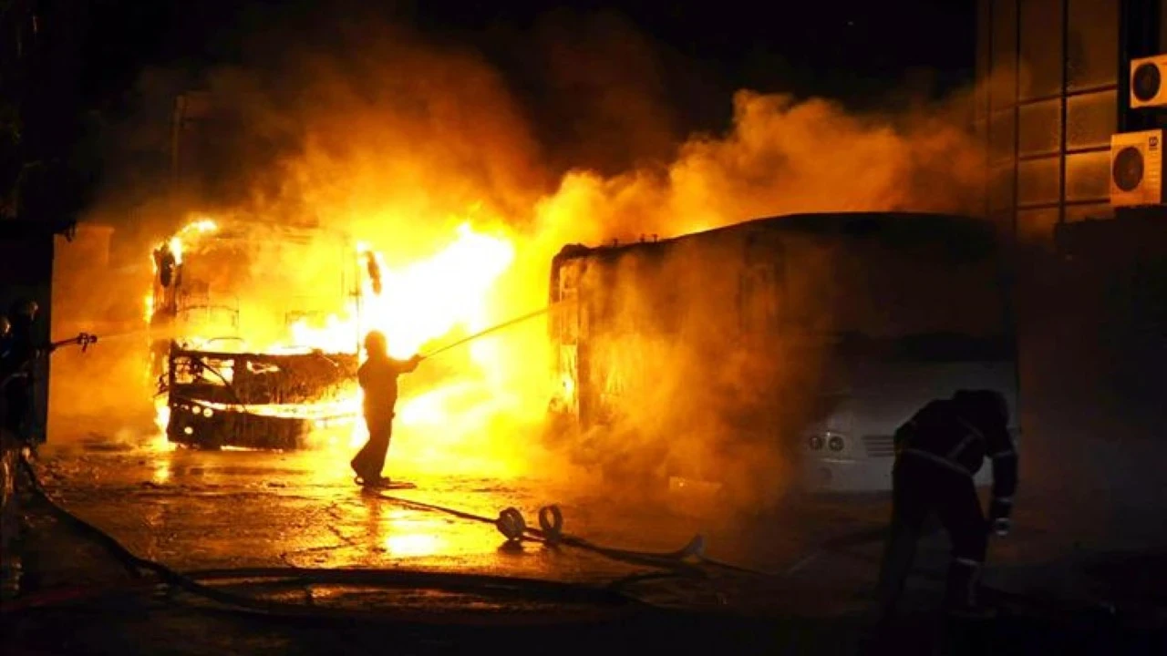 Gaz istasyonunda patlama: 6 ölü