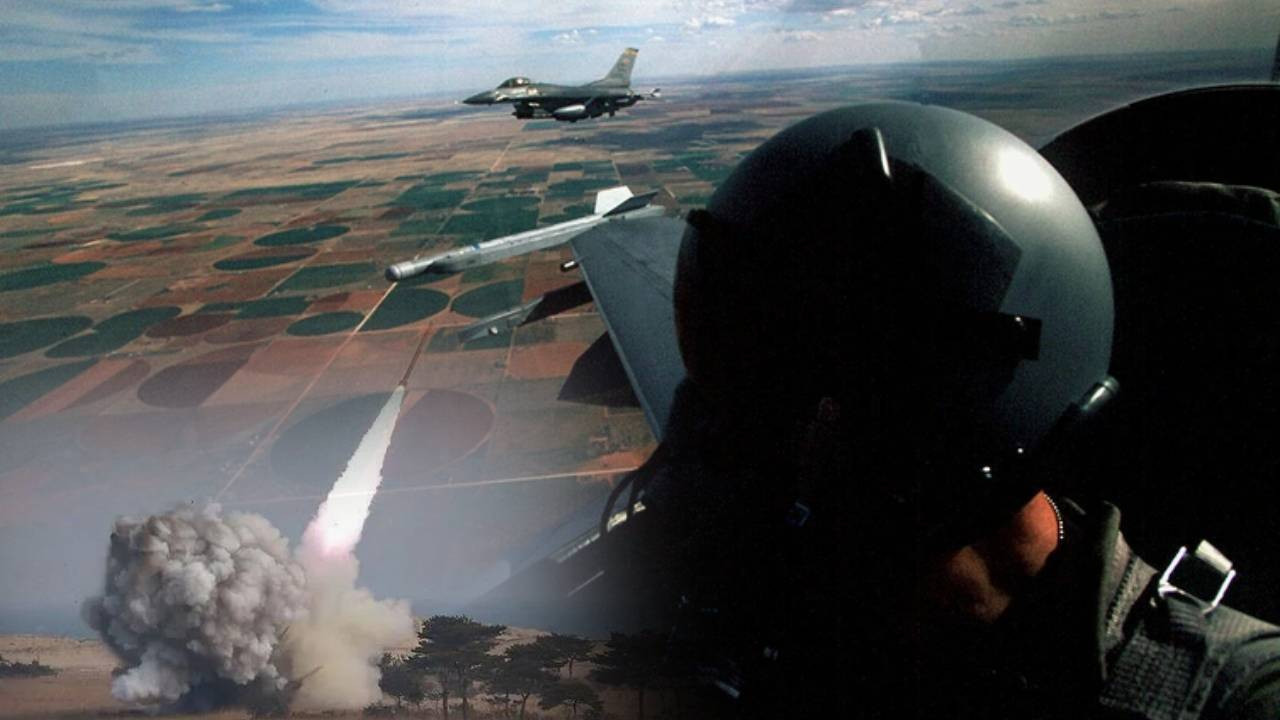İran'ın düşürdüğü ABD'li F-15 pilotunun sorgusu sızdı: Dronlar tek bir vücut gibi hareket ediyordu, uzaylı teknolojisi gibiydi