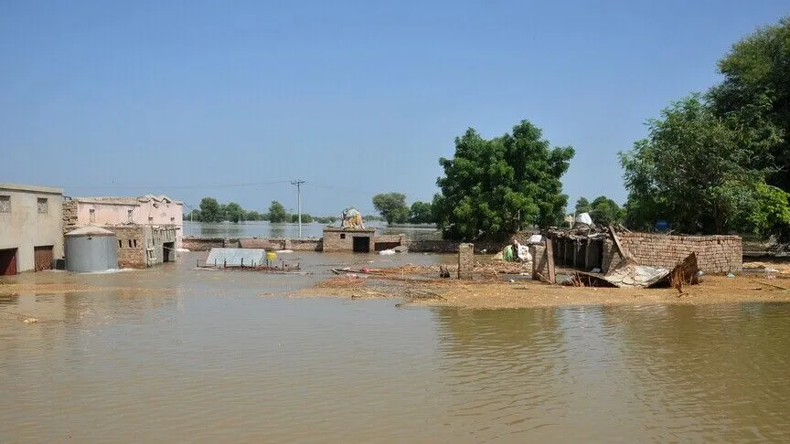 Pakistan'ın Pencap eyaletinde şiddetli yağışlar sonucu son 24 saatte 7 kişi yaşamını yitirdi