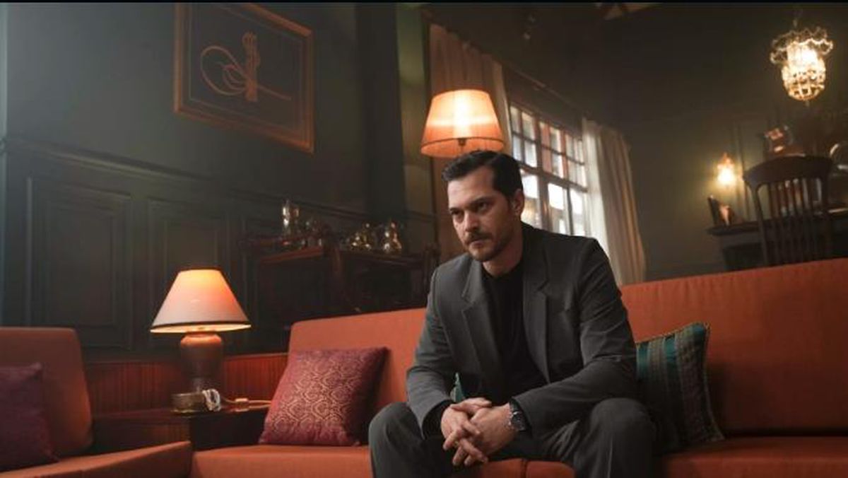 Çağatay Ulusoy oyunculuğu bıraktı mı?