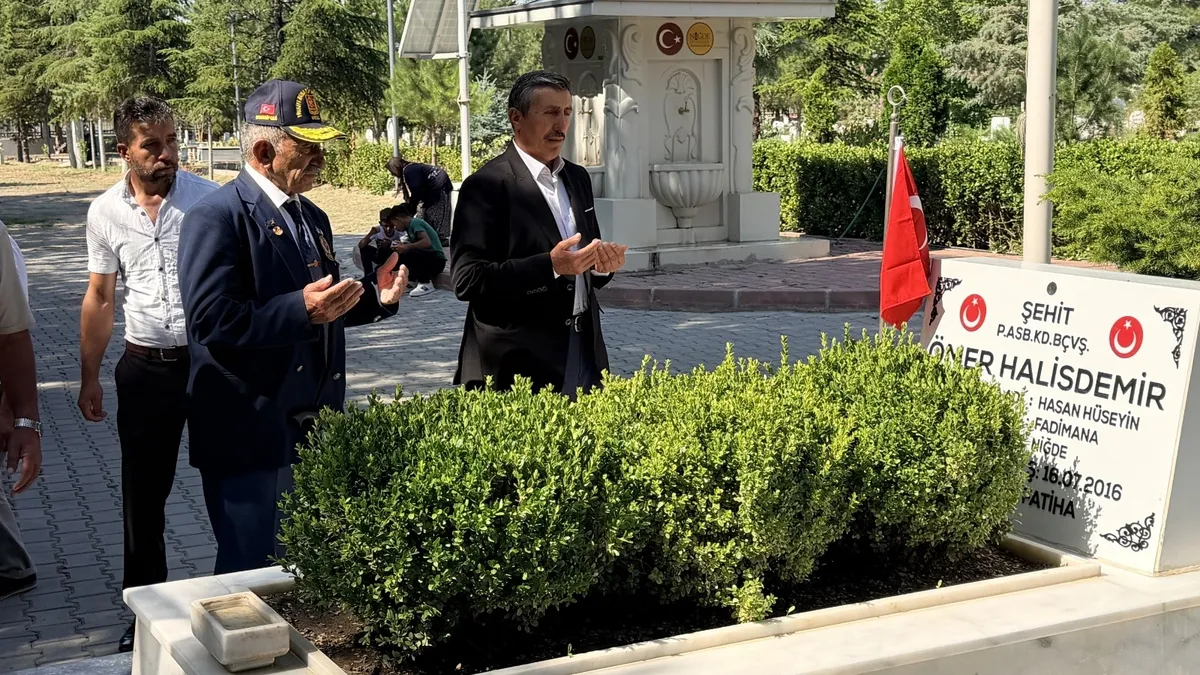 15 Temmuzun unutulmaz kahramanına ziyaretçi akını