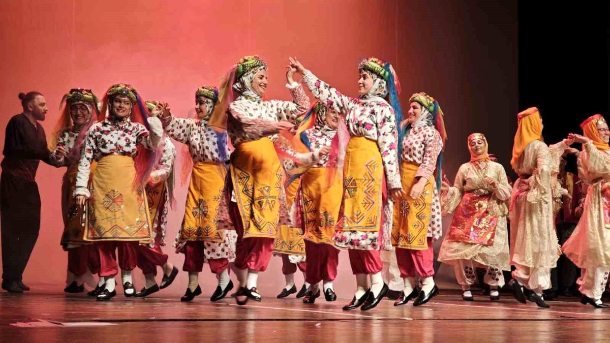 Mersin ve Sivas'tan kültür köprüsü