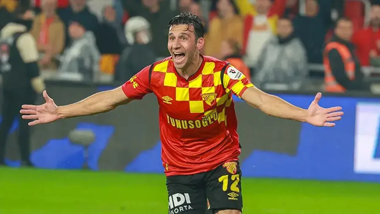 Göztepe'de İsmail Köybaşı planı: Stoilov'un ekibine katılacak
