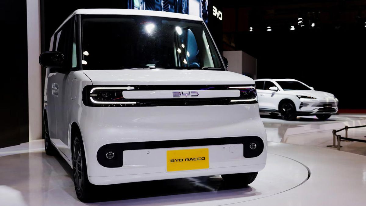 BYD Japonya'da ilk yabancı kei otomobili Racco'yu piyasaya sürdü