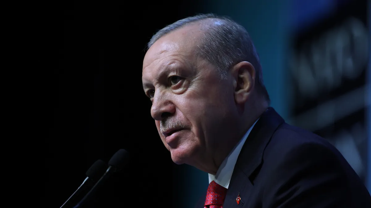 Başkan Erdoğan'dan Nurettin Topçu paylaşımı: 'Rahmetle yâd ediyorum'