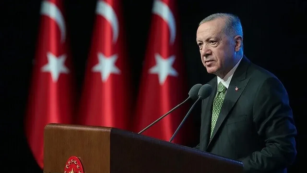 Cumhurbaşkanı Erdoğan, Pakistan Başbakanı Şerif ile ortak basın toplantısında konuşuyor