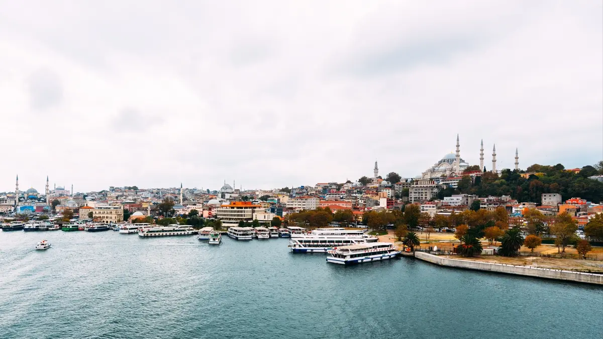 İstanbul'da keşfedilmeyi bekleyen, hikayeleriyle dikkat çeken tarihi rotalar!