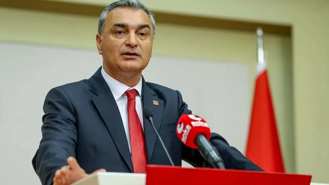 İBB davasında tahliye kararı sonrası CHP Sözcüsü Müslim Sarı'dan İnan Güney'e destek mesajı