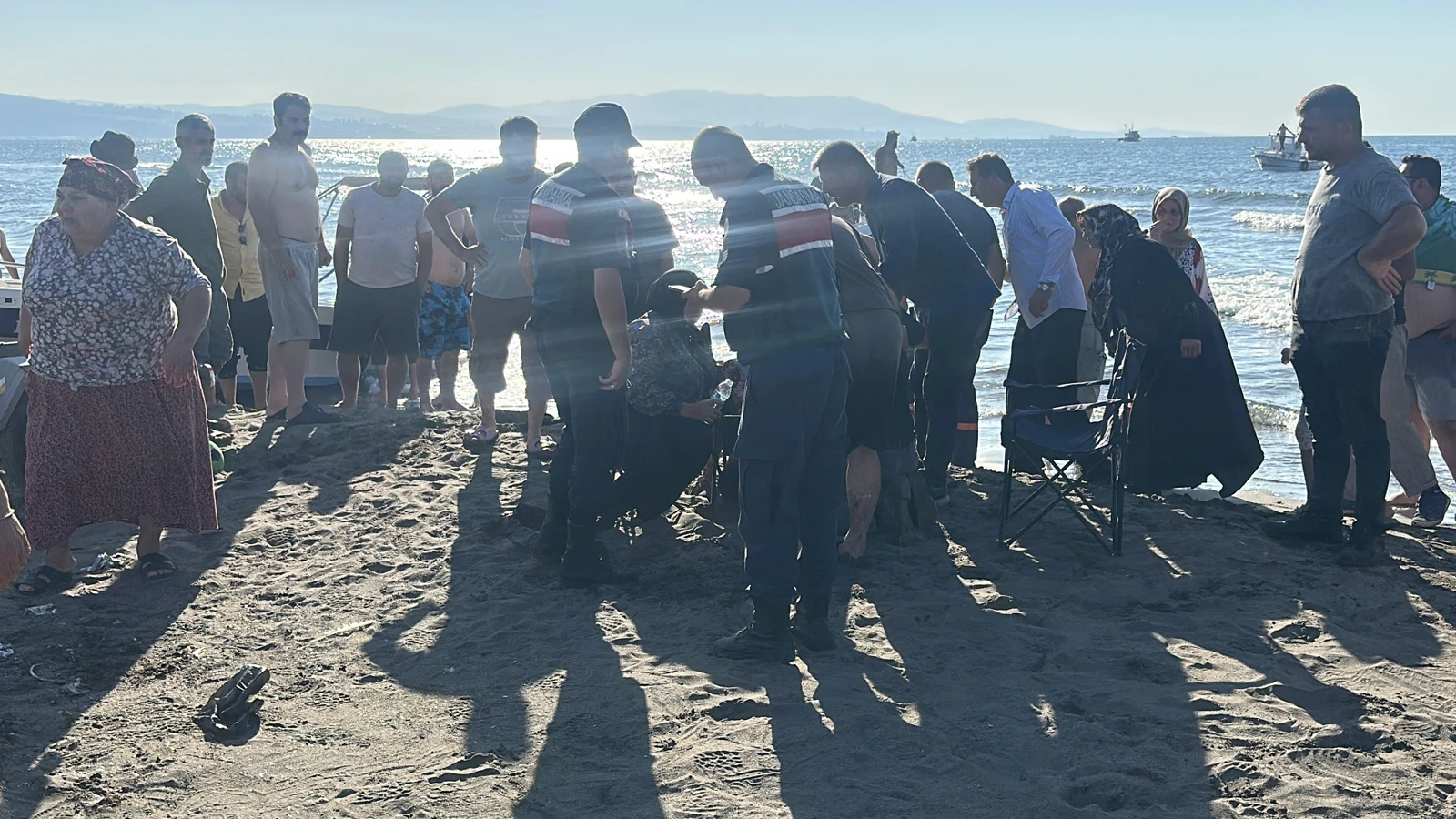 Samsun'da tekne alabora oldu: 3 kişi kurtarıldı, 3 kişi kayıp