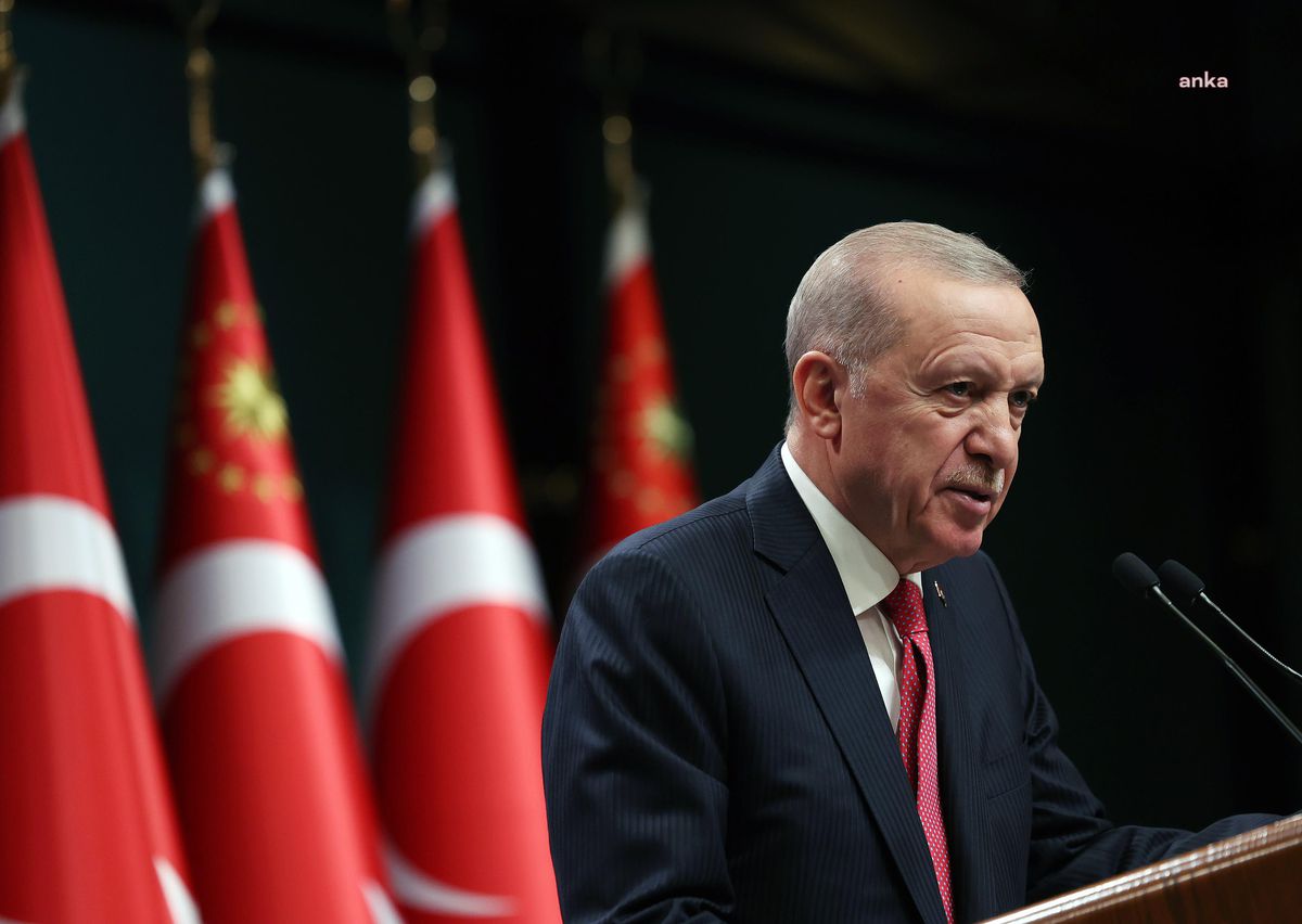 Cumhurbaşkanı Erdoğan'dan A Milli Kadın Voleybol Takımı'na tebrik