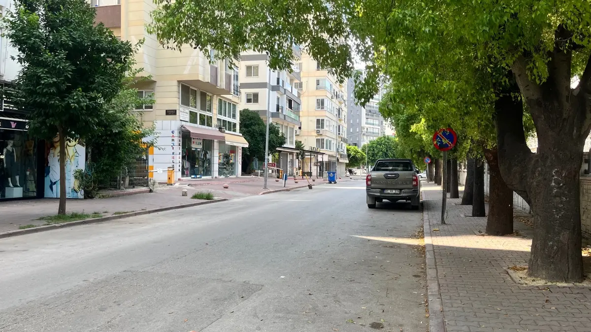 "Adana'nın gölgesi bile yakıyor"... Kavurucu sıcak kentten kaçırdı