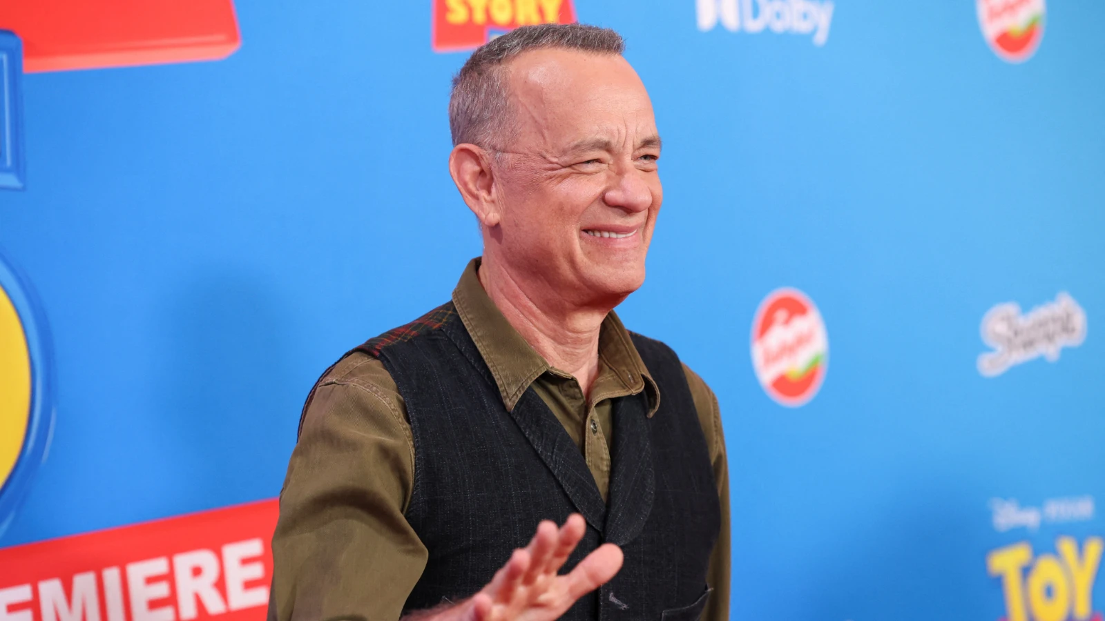 Tom Hanks’ten yeni sürpriz: 2027’de beyzbol koçu olarak dönüyor