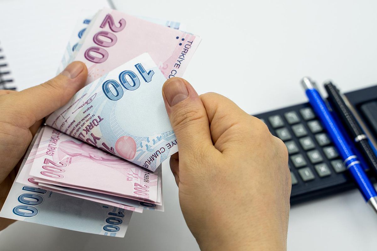 Akaryakıta yeni zam! Psikolojik sınır aşılıyor