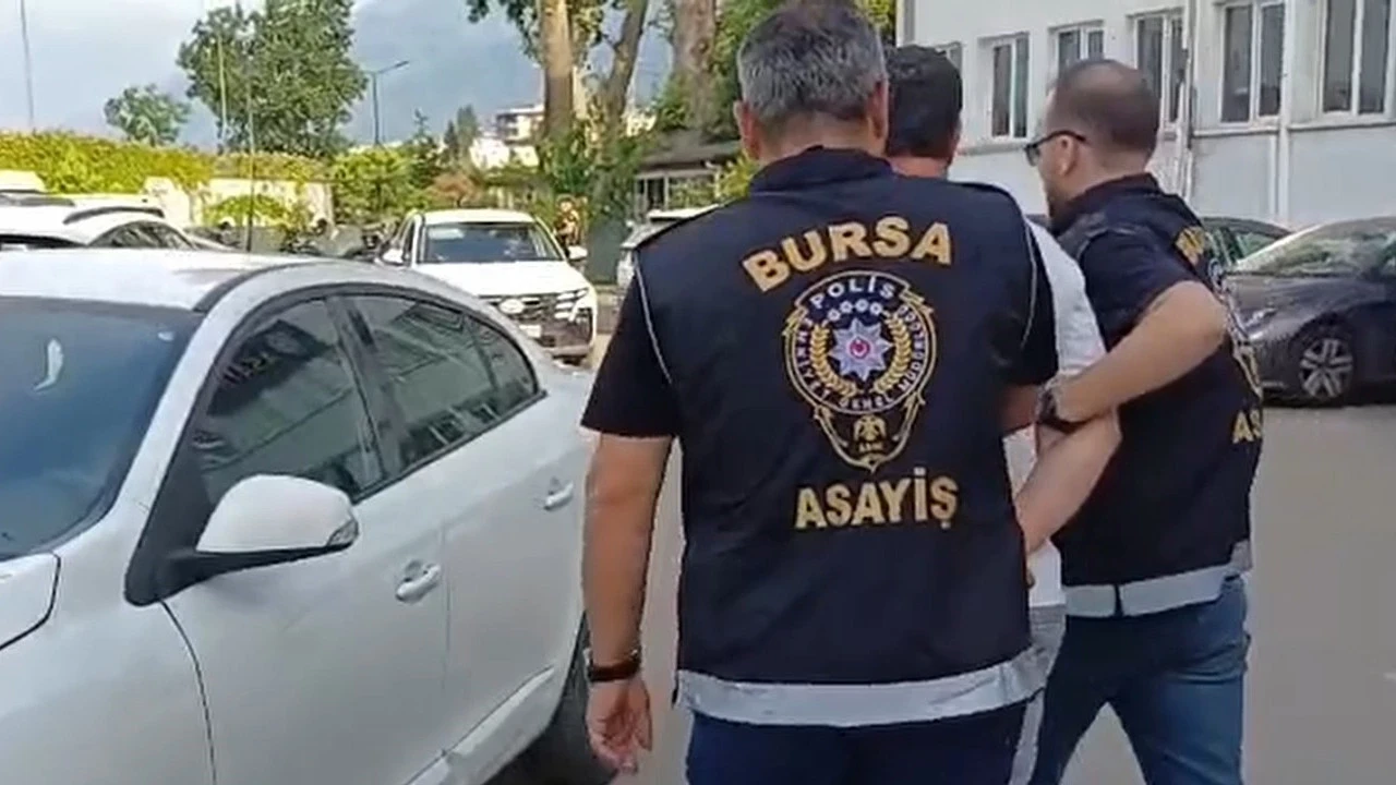 Interpol yıllardır onu arıyordu: 13 yıllık kaçış Bursa’da son buldu