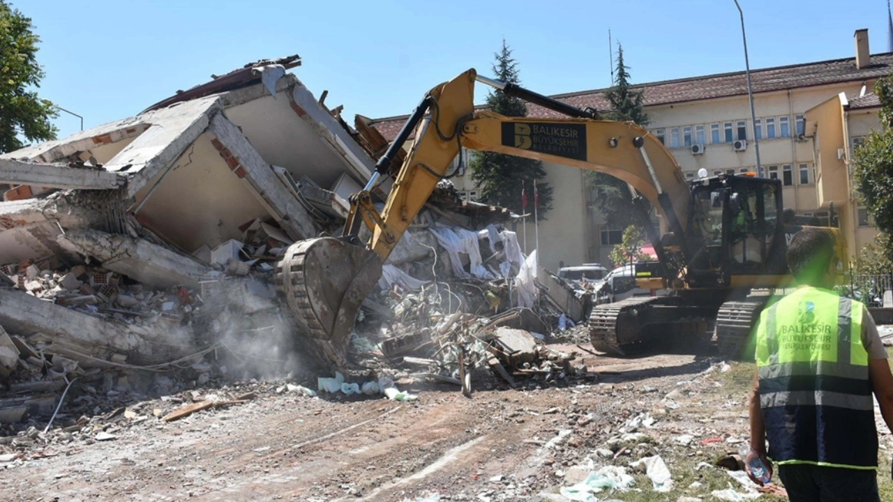 Balıkesir'i bilinmeyen bir fay salladı! Gerçek aylar sonra ortaya çıktı: Bildiklerini unutturdu