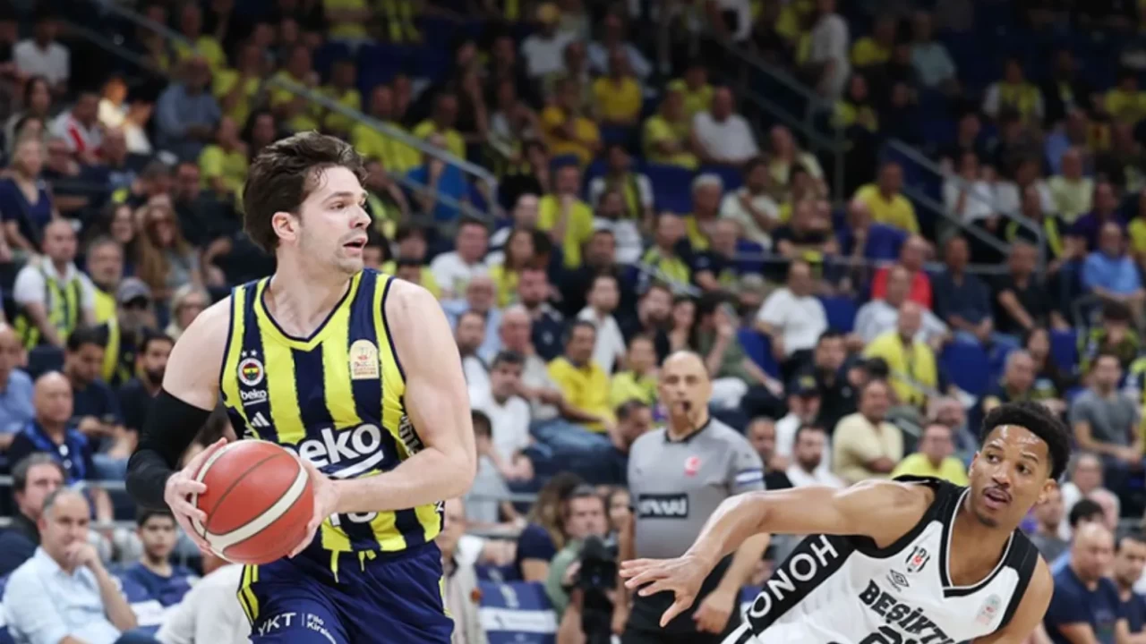 Beşiktaş Fenerbahçe Canlı İzle! beIN Sports şifresiz yayın linki