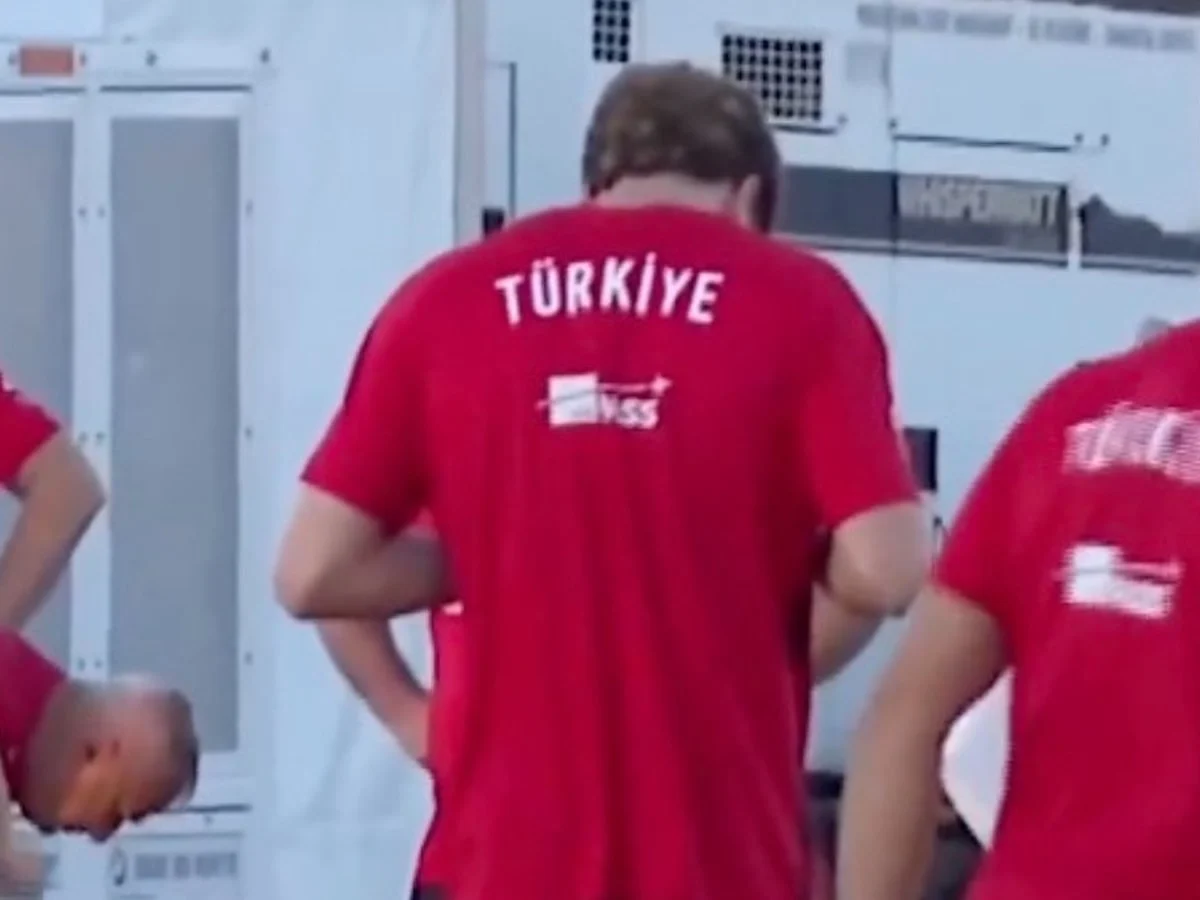 Kenan Yıldız'dan antrenman öncesinde dua