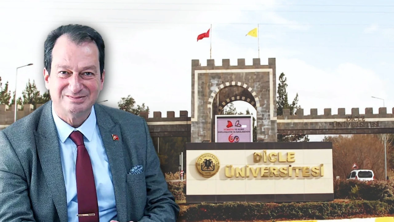 Üniversitede hanedanlık devri