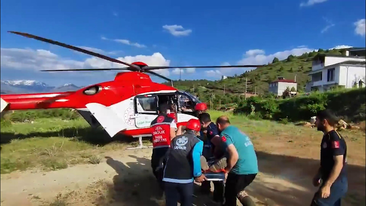 Erzincan'da kalp hastası için hava ambulansı havalandı