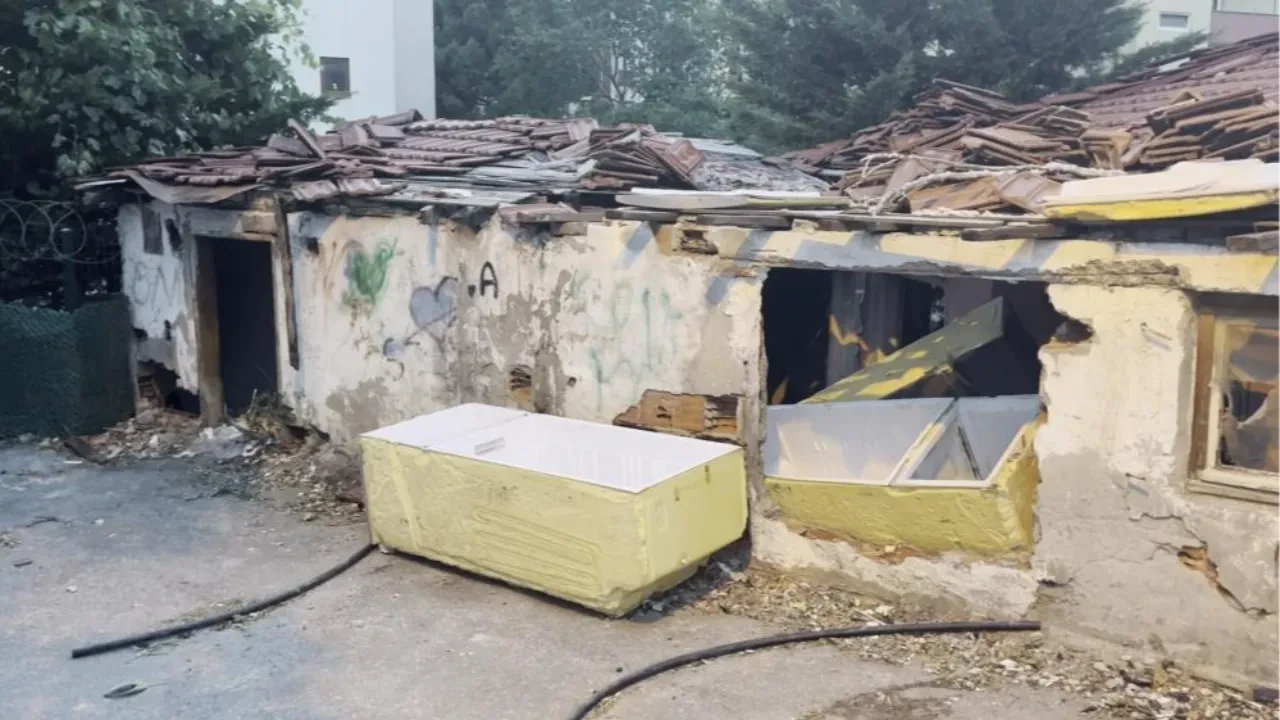 Kartal'da esrarengiz ölüm: Terk edilmiş evde kadın cesedi çıktı