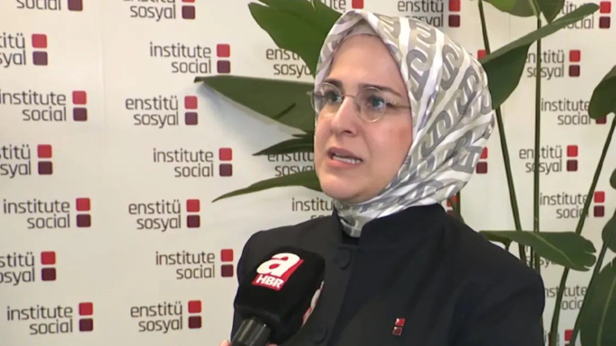 Lisans eğitiminde 3 yıl önerisi! Enstitü Sosyal Genel Koordinatörü Dr. İpek Coşkun Armağan tarihi raporun detaylarını paylaştı
