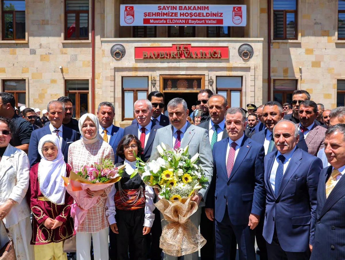 Bakan Çiftçi: Bayburt'un huzuru, Türkiye'nin huzurunun önemli bir parçasıdır
