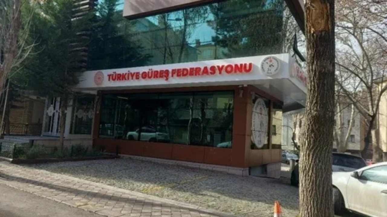 Güreş Federasyonu'ndan Hamza Yerlikaya hakkında soruşturma
