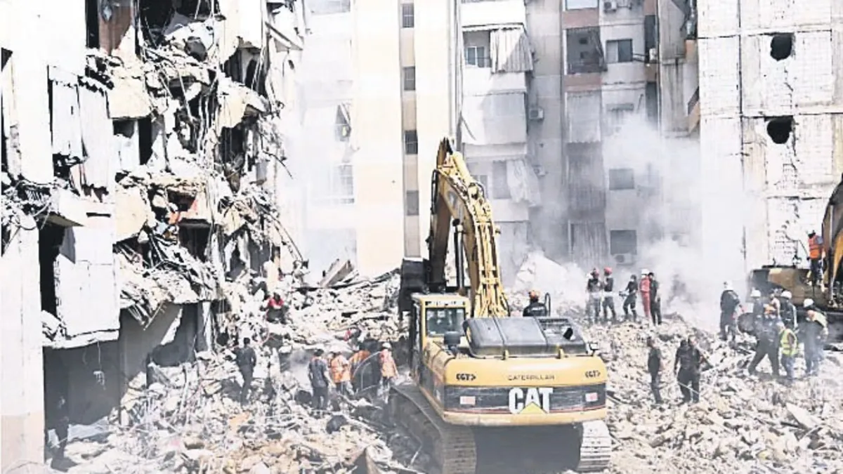 Dev iş makinesi markaları İsrail'in Lübnan'daki yıkımına ortak oldu