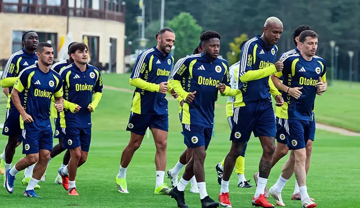 Son dakika | Fenerbahçe'de sakatlık depremi! Gece yarısı MR'a girdi...